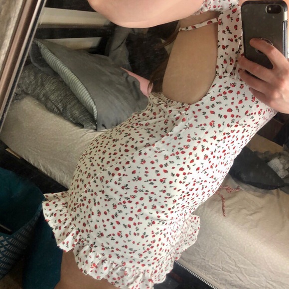 Fashion Nova Berry Beaut Printed Mini Dres… - Picture 4 of 5